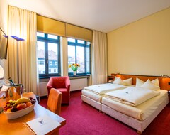 Khách sạn Hotel Zum Ritter (Fulda, Đức)