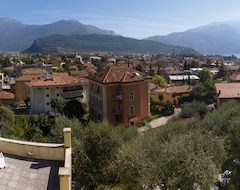 Aparthotel Englovacanze (Riva del Garda, Italia)