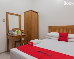 Hotel Reddoorz Syariah Plus @ Perintis Guesthouse Tasikmalaya (Tasikmalaya, Indonesia)
