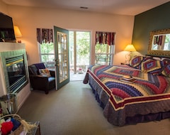 Bed & Breakfast Inn at Harbour Ridge Bed and Breakfast (Osage Beach, USA)