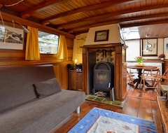 Hotel A217 Kromme Waal Houseboat (Amsterdam, Holland)