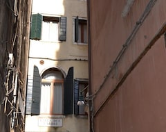 Khách sạn Residenza La Campana (Venice, Ý)