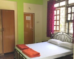 Pansion V R Holiday Home (Candolim, Indija)