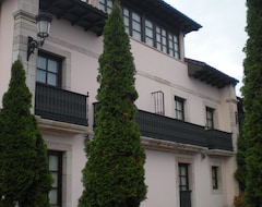 Hotel El Pedregal (Poo, Španjolska)