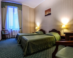 Khách sạn 9 Owls Hotel (St Petersburg, Nga)