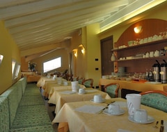 Hotel Corte Regina (Sirmione, Italy)