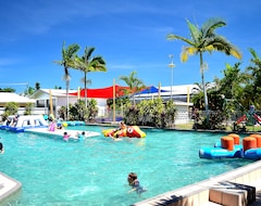 Khách sạn Kurrimine Beach Holiday Park (Mission Beach, Úc)