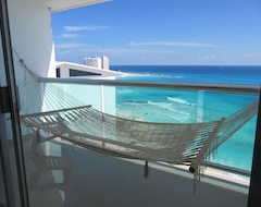 Lejlighedshotel Ocean Dreams, Beach Front Amazing Views (Cancún, Mexico)