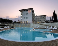 Hotel Villa Luisa Resort & Spa (San Felice del Benaco, Italy)