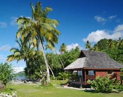 Khách sạn Punatea Village (Afaahiti, French Polynesia)