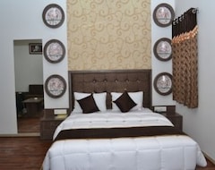 Hotel OYO 4278 AR Excellency (Jodhpur, India)