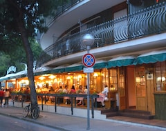 Khách sạn Corallo (Lignano Sabbiadoro, Ý)