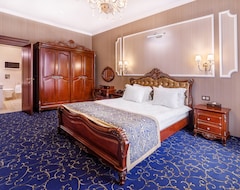 Khách sạn Hotel Dinastiya (Kursk, Nga)