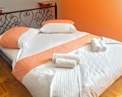 Bed & Breakfast Bed And Breakfast Turist (Staro Petrovo Selo, Hrvatska)