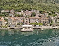 Hotelli Admiral (Kotor, Montenegro)
