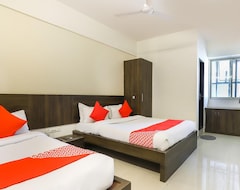 Hotelli Oyo 71410 Hotel Siddhi Inn (Surat, Intia)