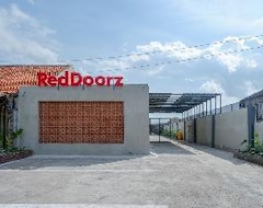 Khách sạn Reddoorz @ Klaten City (Klaten, Indonesia)