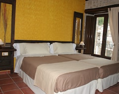 Otel Posada Puerta Grande (Candelario, İspanya)