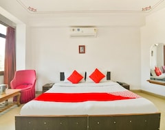 Hotelli OYO 71497 Hotel Sita (Udaipur, Intia)