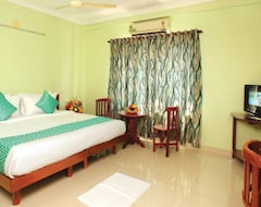 Hotel S M Regency (Kochi, India)