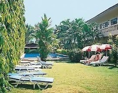 Khách sạn Neptuna Hotel By Maduzi - Sha Plus (Patong Beach, Thái Lan)