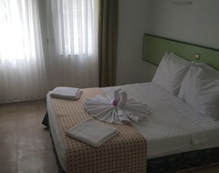Hotel Cesme Palace (Çeşme, Türkiye)