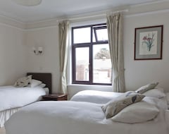 Koko talo/asunto 11 En-suite Bedroom House Sleeping Up To 23 People, In 21 Beds. (Ipswich, Iso-Britannia)