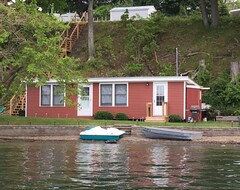 Toàn bộ căn nhà/căn hộ Lake level quiet retreat (Hector, Hoa Kỳ)