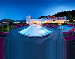 Hotel Amiamo Familotel (Zell Am See, Austrija)
