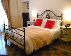 Khách sạn Hotel Palazzo Krataiis (Scilla, Ý)
