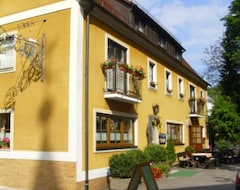 Khách sạn Goldenes Lamm (Hartenstein, Đức)