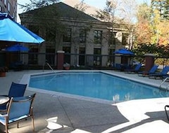 Khách sạn Hampton Inn & Suites Alpharetta-Windward (Alpharetta, Hoa Kỳ)