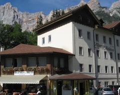 Hotel Albergo Antelao (San Vito di Cadore, Italy)