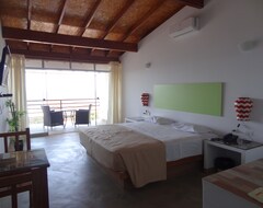 Aparthotel Akas Hotel Apartamentos (Canoas de Punta Sal, Perú)