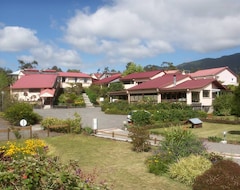 Hotel Ferme Auberge Du Pommeau (La Plaine-des-Palmistes, Réunion)