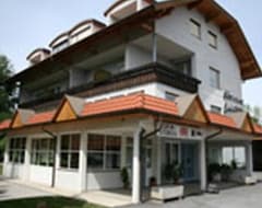 Khách sạn Melcher (Villach, Áo)