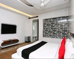Hotelli Capital O 2850 Hotel Saffron (Rohtak, Intia)