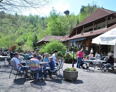 Khách sạn Landgasthof Am Teufelstisch (Hinterweidenthal, Đức)