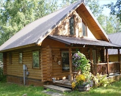 Casa/apartamento entero Wasilla Lake Area Log Chalet With Full Kitchens ,Cable Dsl (Wasilla, EE. UU.)