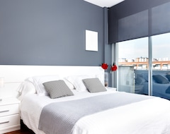 Hotel Feelathome Poblenou Beach Apartments (Barcelona, Spain)