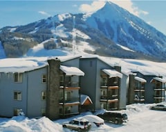 Hotel The Chateaux (Crested Butte, USA)