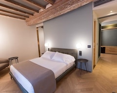 Hotel Silla (Florence, Italy)