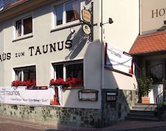 Hotelli Hotel Restaurant Mediterraneo Zum Taunus (Eppstein, Saksa)