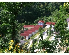 Lomakeskus Skywood Resort Shoghi (Shimla, Intia)