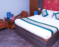Khách sạn OYO 8828 Holidays Dollars Grand (Tirupati, Ấn Độ)