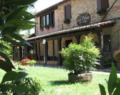 Oda ve Kahvaltı La Corte sul Lago (Cingoli, İtalya)