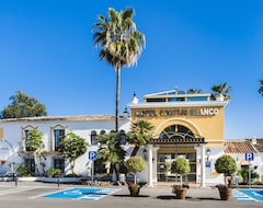 Otel Globales Cortijo Blanco (San Pedro de Alcántara, İspanya)