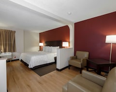 Khách sạn Red Roof Plus+ & Suites Opelika (Opelika, Hoa Kỳ)