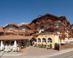 Otel Adler Family & Wellness Clubresidence (Bolzano, İtalya)