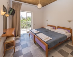 Căn hộ có phục vụ Manias Hotel Apartments (Agia Marina, Hy Lạp)